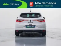 Usado Renault Mégane Zen 130 CV (95 kW) 2017 Blanco Berlina
