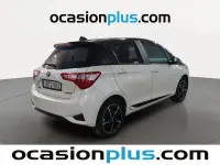 Usado Toyota Yaris 100 CV (73 kW) 2018 Blanco