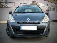 Usado Renault Clio II Expression 70 CV (51 kW) 2010 Azul Berlina