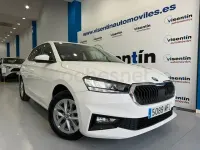 Usado Skoda Fabia Ambition 110 CV (80 kW) 2023 Blanco Utilitario