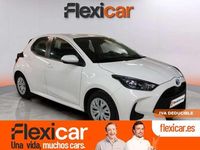 Usado Toyota Yaris Hybrid Active 116 CV (85 kW) 2022 Blanco Utilitario
