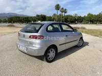 Usado Seat Ibiza 64 CV (47 kW) 2004 Gris / plata Utilitario
