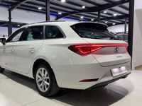 Usado Seat Leon ST Style 131 CV (96 kW) 2020 Blanco Familiar