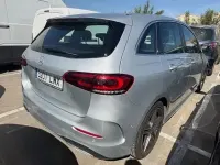 Usado Mercedes B180 116 CV (85 kW) 2022 Gris Monovolumen