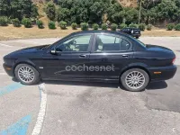 Usado Jaguar X-type Classic 145 CV (106 kW) 2009 Negro Berlina