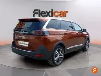 Usado Peugeot 5008 Allure 130 CV (95 kW) 2021 Marrón SUV