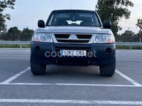 Usado Mitsubishi Montero 160 CV (117 kW) 2004 Beige SUV