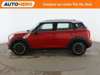 Usado Mini Cooper D 110 CV (80 kW) 2016 Rojo Utilitario