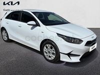 Usado Kia Ceed 100 CV (73 kW) 2023 Blanco Utilitario