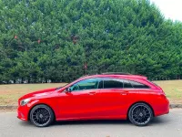 Usado Mercedes CLA180 Shooting Brake Urban 122 CV (89 kW) 2016 Rojo Familiar