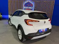 Usado Renault Captur Intens 100 CV (73 kW) 2022 Blanco SUV