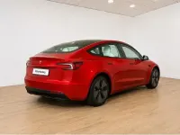 Usado Tesla Model 3 366 kW (498 CV) 2023 Rojo Berlina