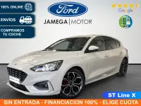 Usado Ford Focus ST-Line X 125 HP (91 kW) 2021 Branco Sedan