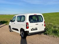 Usado Citroën Berlingo Live 102 CV (75 kW) 2020 Blanco Monovolumen