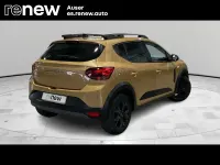 Usado Dacia Sandero Extreme 100 CV (73 kW) 2024 Marrón Berlina