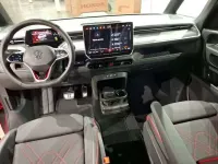 Usado VW ID. Buzz GTX 250 kW (340 CV) 2026 Plateado Monovolumen
