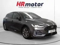 Usado Ford Focus ST-Line 155 CV (114 kW) 2023 Gris Utilitario