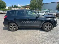 Usado Toyota RAV4 Executive 158 CV (116 kW) 2012 Negro SUV