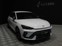 Usado Cupra Leon 150 CV (110 kW) 2025 Blanco