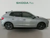 Usado Skoda Fabia Sport 95 CV (69 kW) 2022 Gris Utilitario