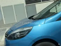 Usado Renault Scénic III 95 CV (69 kW) 2016 Azul Monovolumen