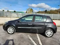 Usado Renault Clio II 100 CV (73 kW) 2010 Negro Berlina