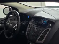 Używany Ford Focus 125 KM (91 kW) 2014 Szary Sedan/Limuzyna