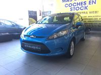 Usado Ford Fiesta Trend 82 CV (60 kW) 2009 Azul Utilitario