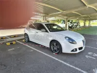 Usado Alfa Romeo Giulietta Distinctive 105 CV (77 kW) 2014 Blanco Utilitario