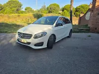 Usado Mercedes B180 109 CV (80 kW) 2015 Blanco Monovolumen
