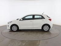 Usado Kia Rio 85 CV (62 kW) 2017 Blanco Berlina