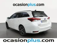 Usado Toyota Auris Hybrid 136 CV (100 kW) 2017 Blanco Familiar