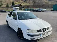 Usado Seat Cordoba Stella 68 CV (50 kW) 2003 Blanco Berlina