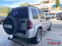 Usado Jeep Cherokee 162 CV (119 kW) 2006 Gris SUV