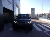 Usado Land Rover Defender SE Dynamic 249 HP (183 kW) 2025 Cinzento SUV
