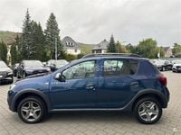 Usado Dacia Sandero Comfort 90 HP (66 kW) 2019 Azul Citadino