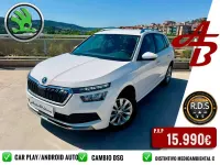 Usado Skoda Kamiq Ambition 110 CV (80 kW) 2021 Blanco SUV