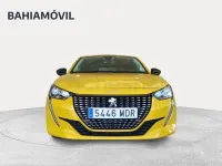 Usado Peugeot 208 Allure 100 CV (73 kW) 2023 Amarillo Utilitario