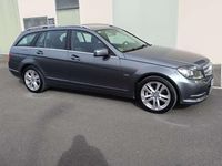 Usado Mercedes C220 170 CV (125 kW) 2012 Plateado Familiar