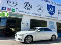 Begagnad Audi A4 Design 272 HK (200 kW) 2017 Vit Sedan