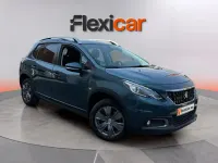 Usado Peugeot 2008 Allure 131 CV (96 kW) 2019 Azul SUV