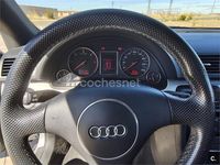 Usado Audi A4 S-Line 130 CV (95 kW) 2003 Azul Berlina