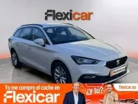 Usado Seat Leon Style 115 CV (84 kW) 2021 Blanco Familiar