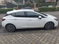 Usado Opel Astra Excellence 136 CV (100 kW) 2016 Blanco Utilitario