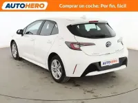 Usado Toyota Corolla Active 122 CV (89 kW) 2021 Blanco Berlina