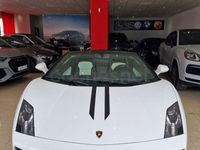 Usado Lamborghini Gallardo 560 CV (411 kW) 2009 Blanco Descapotable