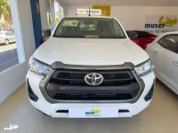 Usado Toyota HiLux 150 CV (110 kW) 2023 Blanco Pickup/Camioneta