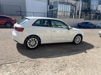 Używany Audi A3 Attraction 110 KM (80 kW) 2015 Biały Sedan/Limuzyna