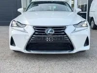 Usado Lexus IS300h Executive Line 223 CV (164 kW) 2017 Blanco Berlina