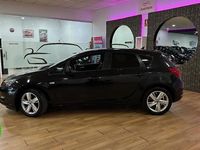 Usado Opel Astra 140 CV (102 kW) 2015 Utilitario